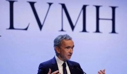 世界首富换人最新爆料,最新爆料揭秘新任首富身份！”